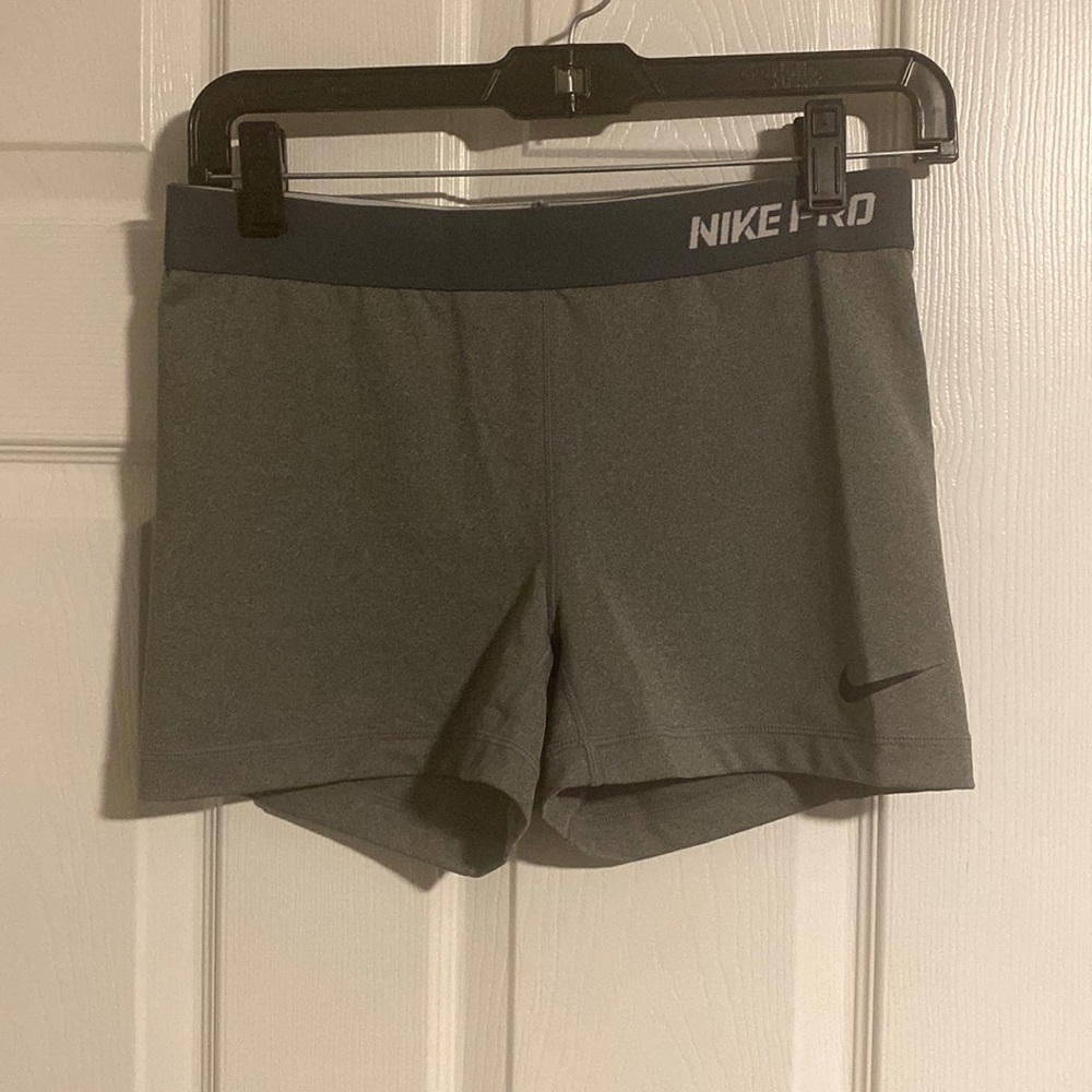Nike Women’s Pro Shorts 3”